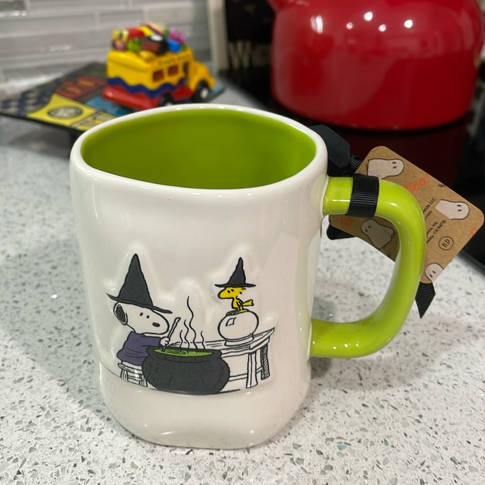 Peanuts & Rae Dunn "Halloween" Snoopy &'Woodstock White/Green "Witch's Brew" MUG
